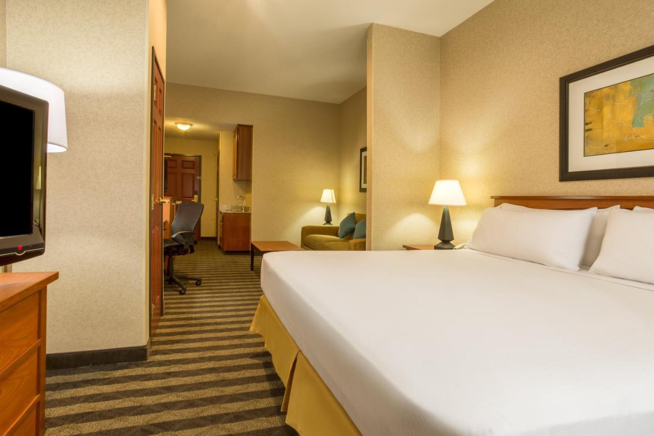 Holiday Inn Express Hotel & Suites Manteca By Ihg Exterior foto